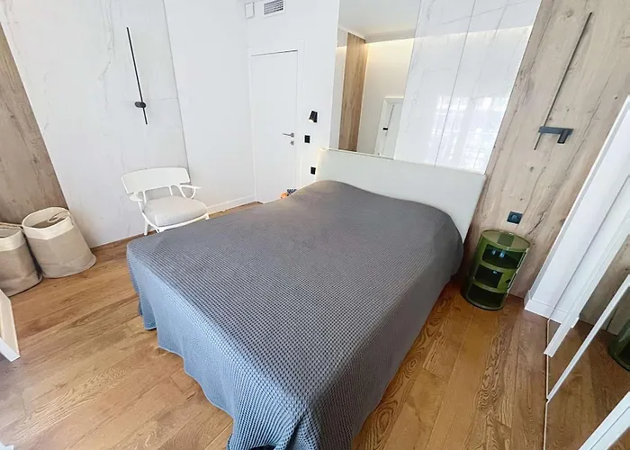 Fantastic Penthouse 3 Bedroom Croisette 406 * Cannes