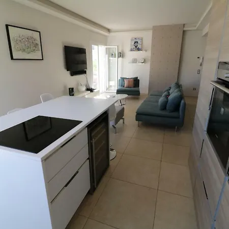 Apartment Fantastic Penthouse 3 Bedroom Croisette 406 *