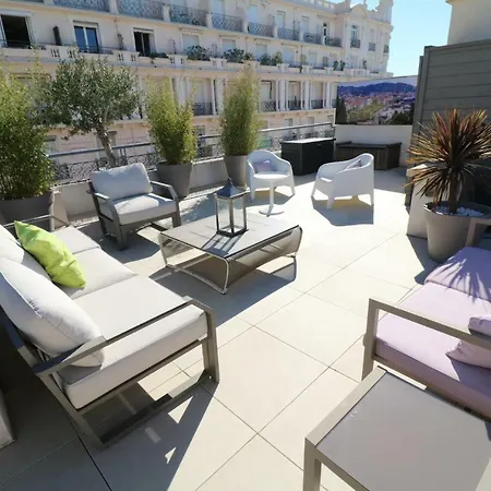 Fantastic Penthouse 3 Bedroom Croisette 406 * Cannes