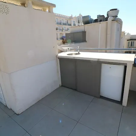 Fantastic Penthouse 3 Bedroom Croisette 406 * Cannes
